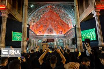 Sorgeceremonier under muharram för Imam Hussein (fvmh)