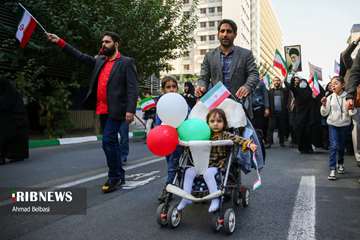 Nationaldagen för motstånd mot global arrogans och elevdagen