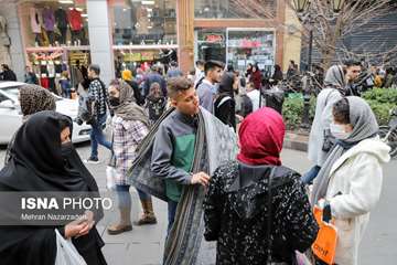 Atmosfären i Tabriz stora basar före nowruz