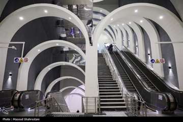 Heliga Marias tunnelbanestation invigdes