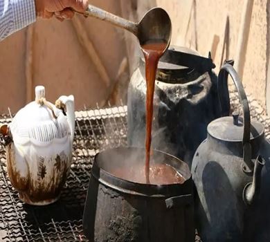 Yazdi-kaffe, en dryck som även hittat in i Yazds ceremonier
