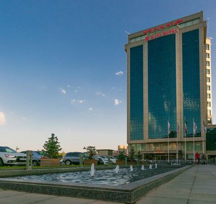Hotell Laleh Park i Tabriz