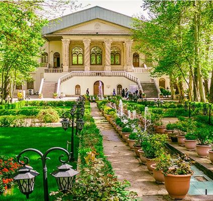 Ferdows trädgård (Irans biografmuseum)