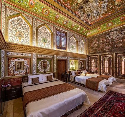 Malek-o-Tojjar Antique Hotel
