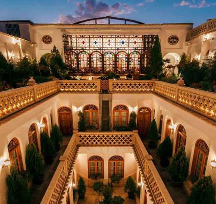 Ghasr Monshi Boutique Hotel i Esfahan, en nationalskatt från safaviddynastin
