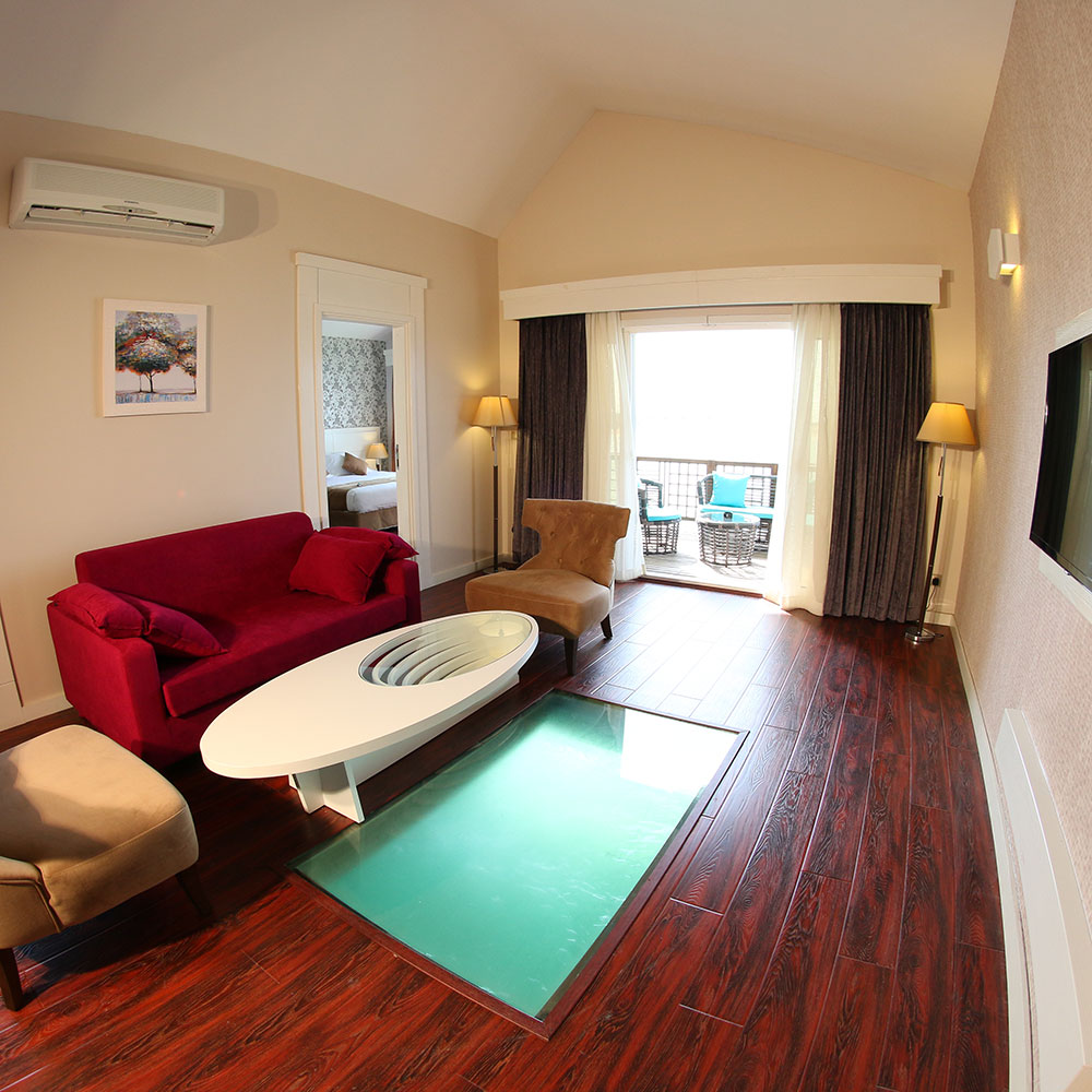 Toranj Marine Hotel