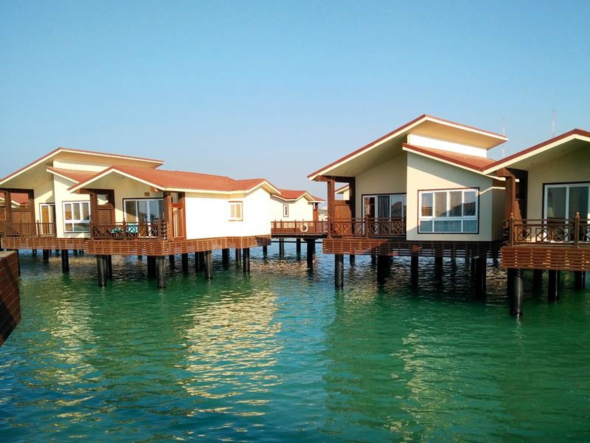 Toranj Marine Hotel