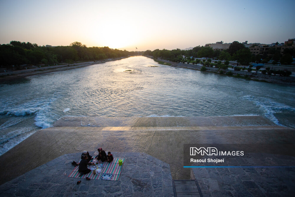 Zayanderud i Esfahan