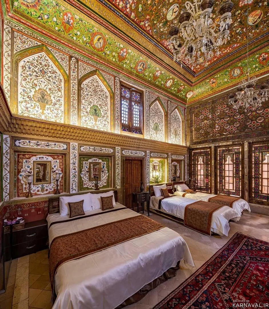 Malek-o-Tojjar Antique Hotel