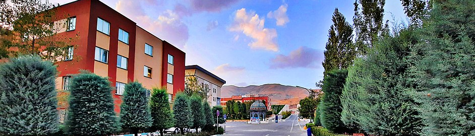 Allameh Tabatabai University, det största humaniora-universitetet i Iran