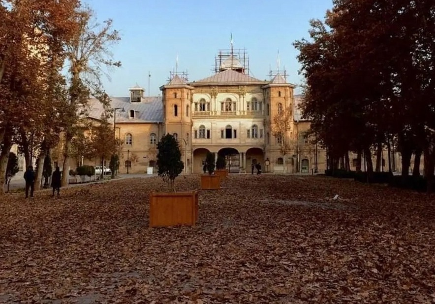 Tehran University of Art, det största komplexet för högre konstutbildning i Iran