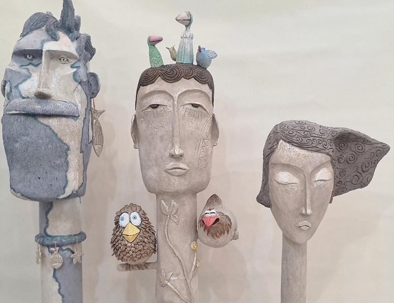 Papier-maché, en konstform med moderna och traditionella aspekter