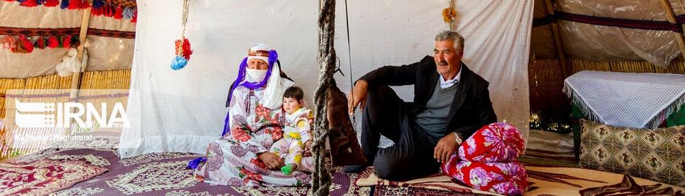 Seder hos Arasbaran-nomadernas ädla och hårt arbetande familjer