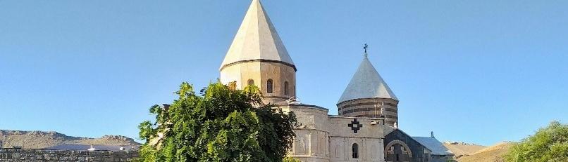 Sankt Taddeusklostret och den årliga armeniska ceremonin där