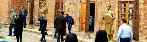 Bonab Safavid Museum, en samling gamla föremål i ett historiskt hus