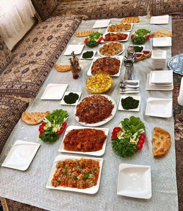 Sofreh, iransk matduk